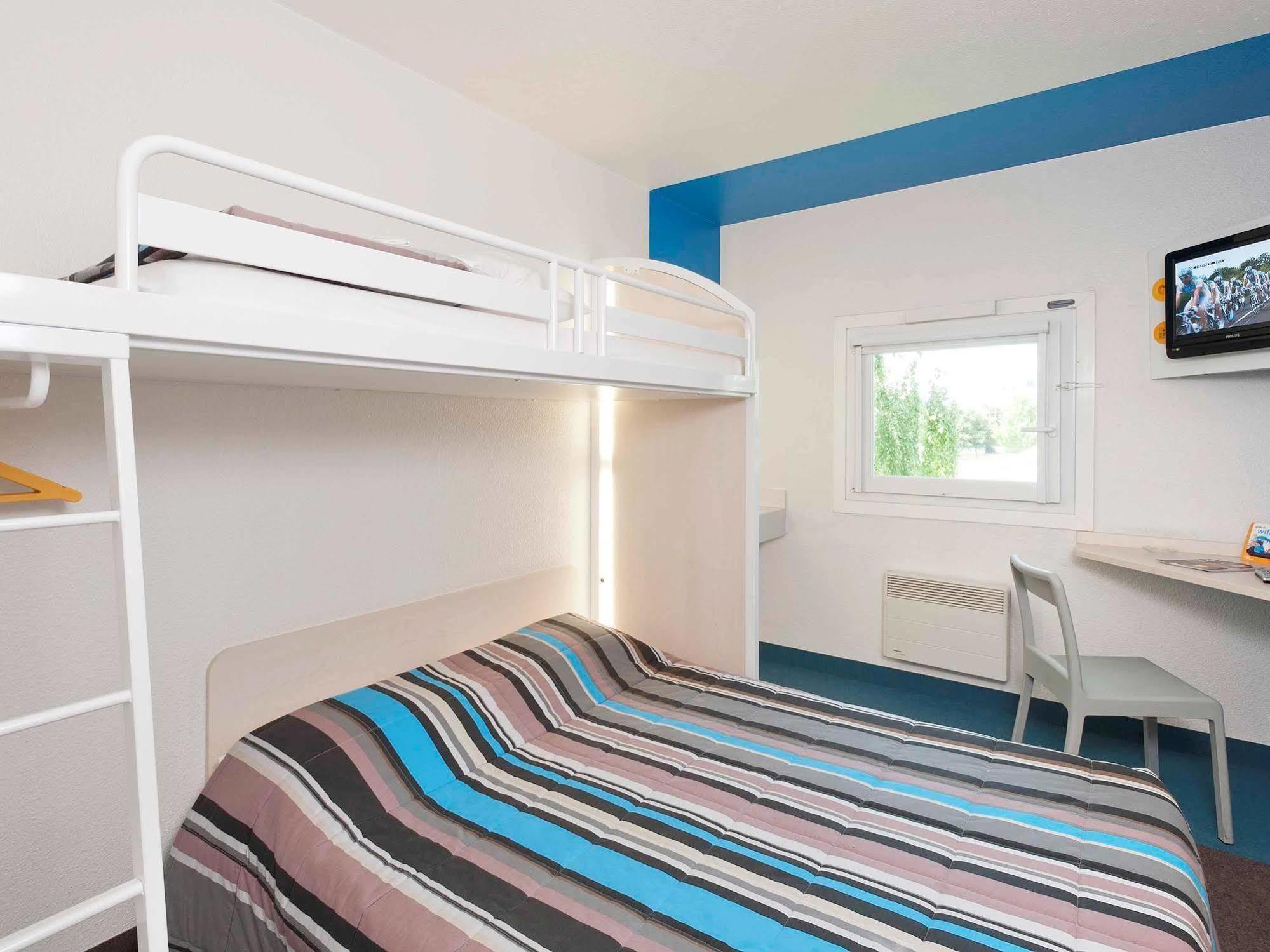 Ibis Hotel 3*