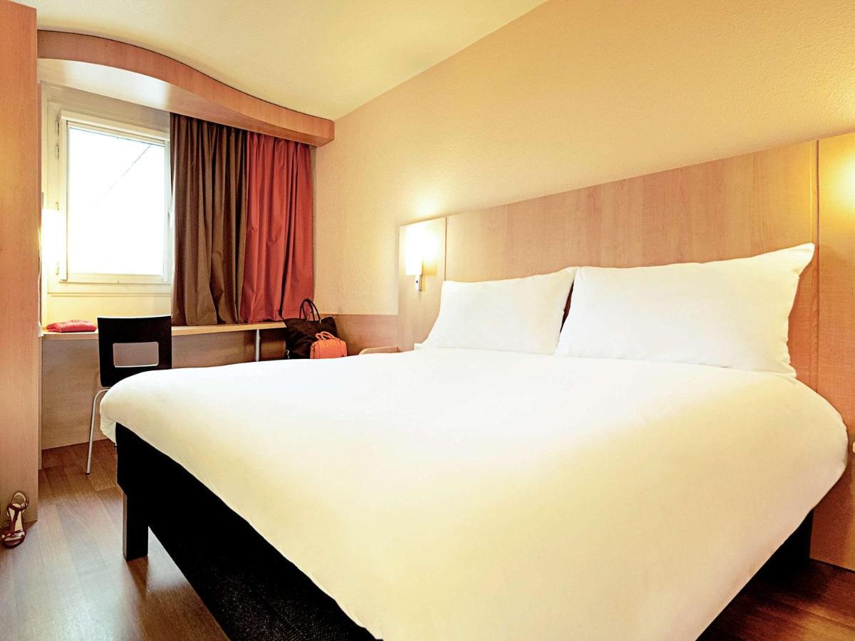Ibis Hotel 3*